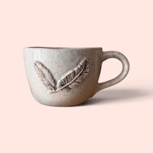 Ceramiczny Kubek – Pióra